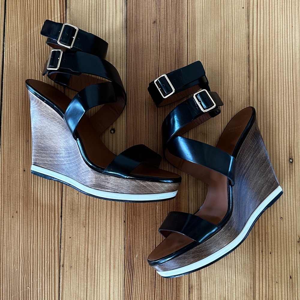 Givenchy wood and patent leather wedge sandals 37.5